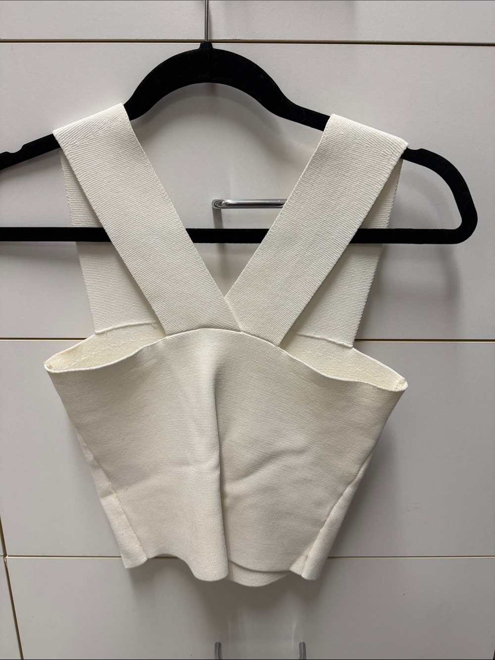A.L.C. Cream Cross-Back Textured Tank - Picture 3 of 4